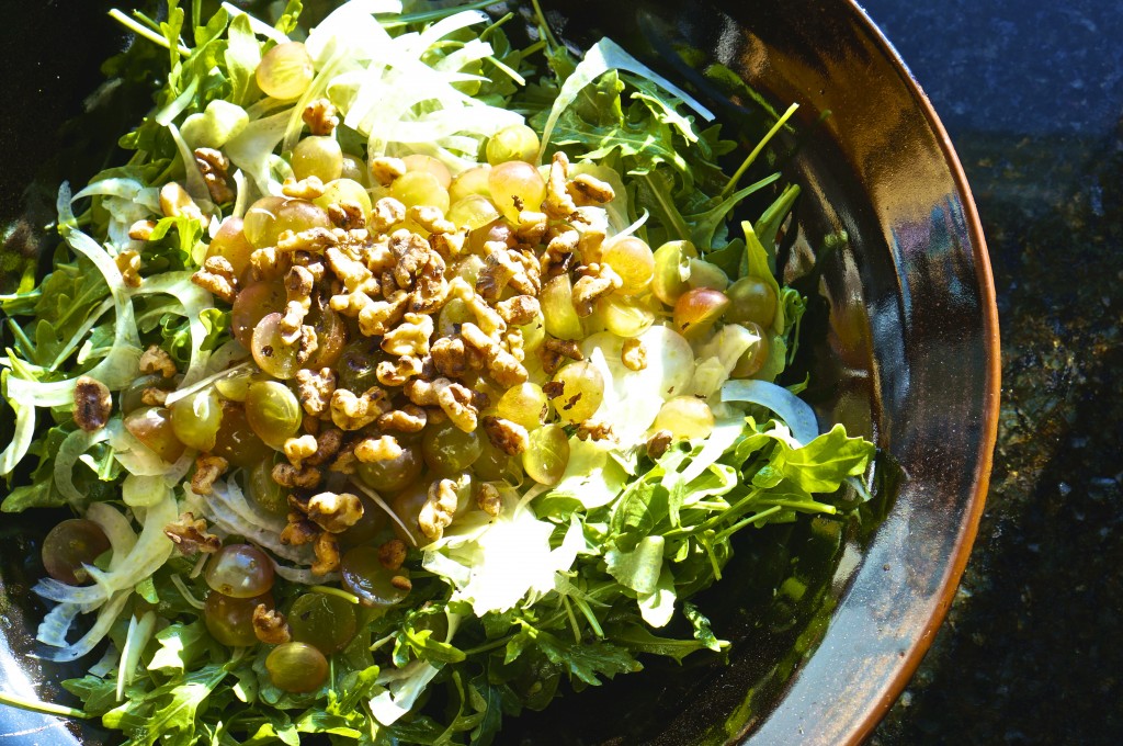 Fennel and Arugula Salad with Grapes and Toasted Walnuts
