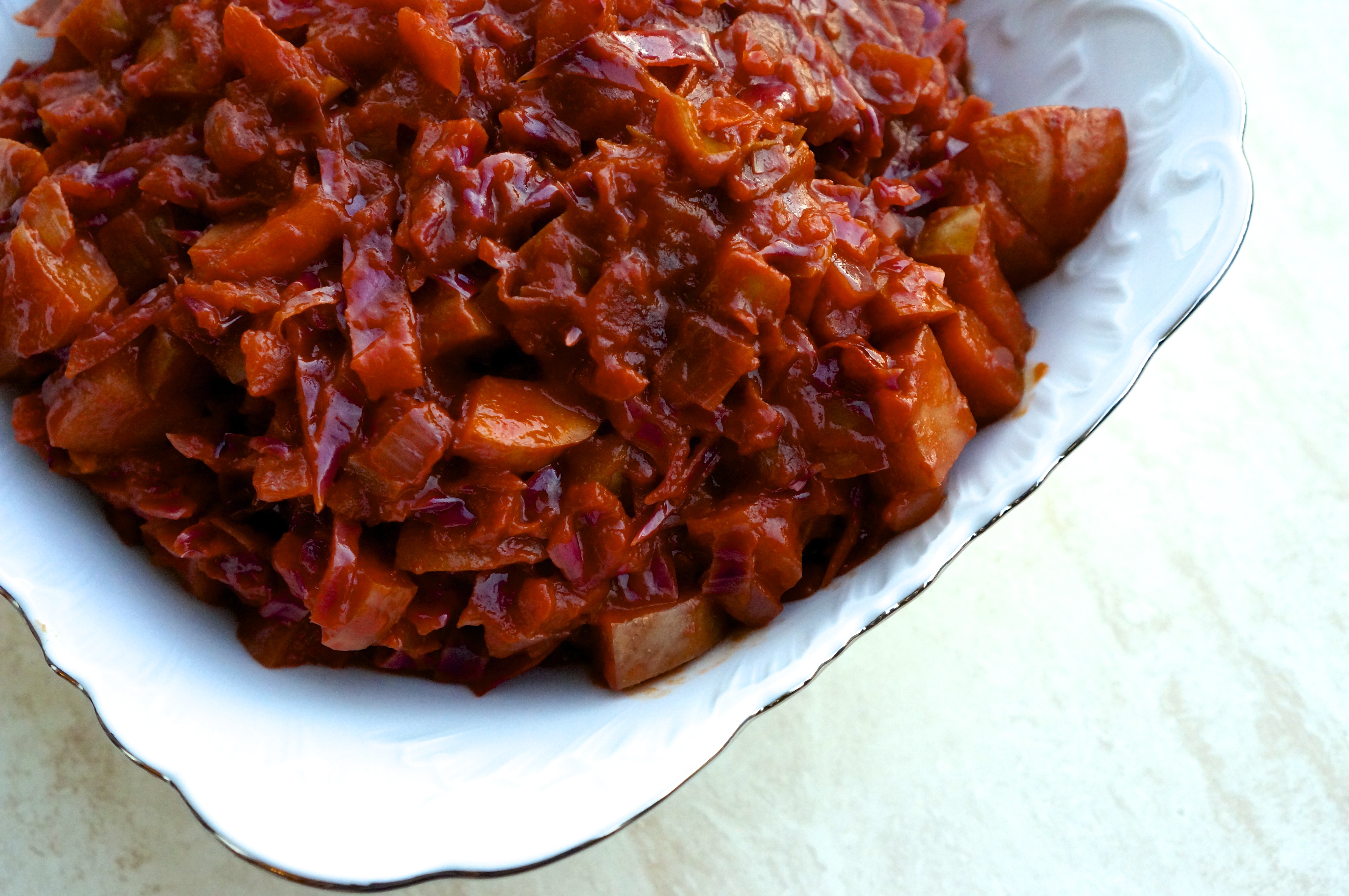 Stewed Red Cabbage with Apples and Potatoes